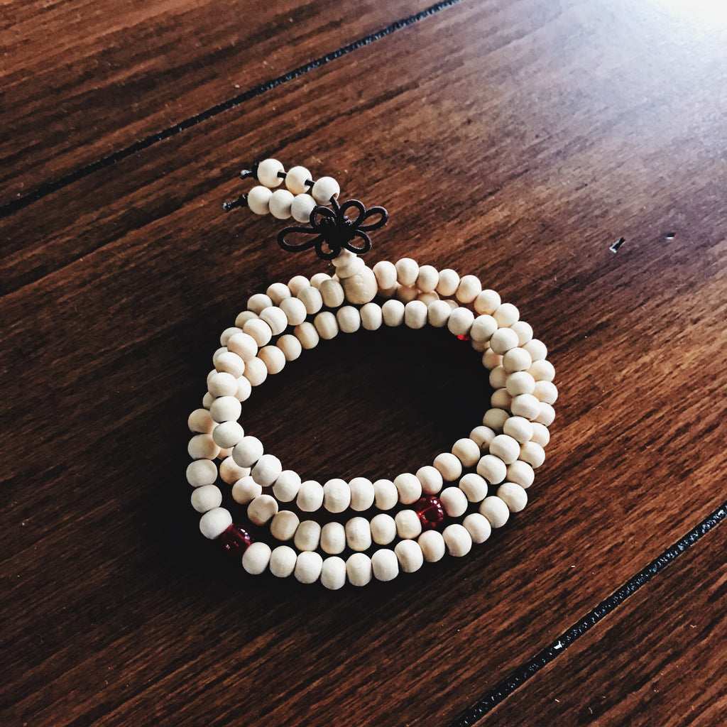 Meditating Buddha | White Sandalwood